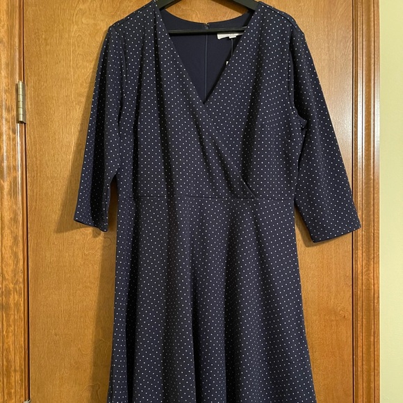 LOFT NWT Jacquard Knit Polka Dot Wrap Dress Plus - Picture 2 of 4